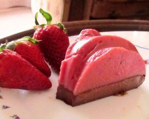 Receta de panacota de fresa y chocolate